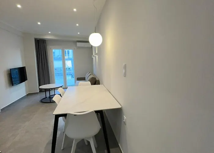 Ifestos-your Urban Apartment *